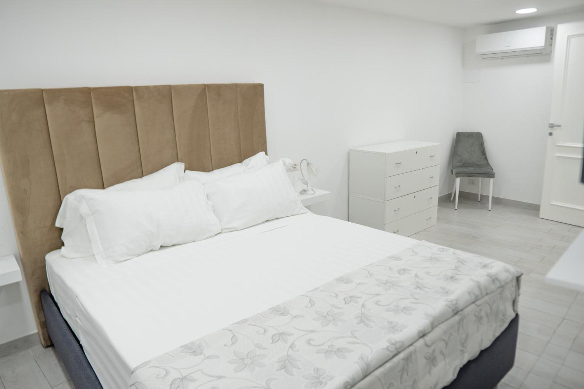 Suite D'Elite Chiaia Naples Exterior photo