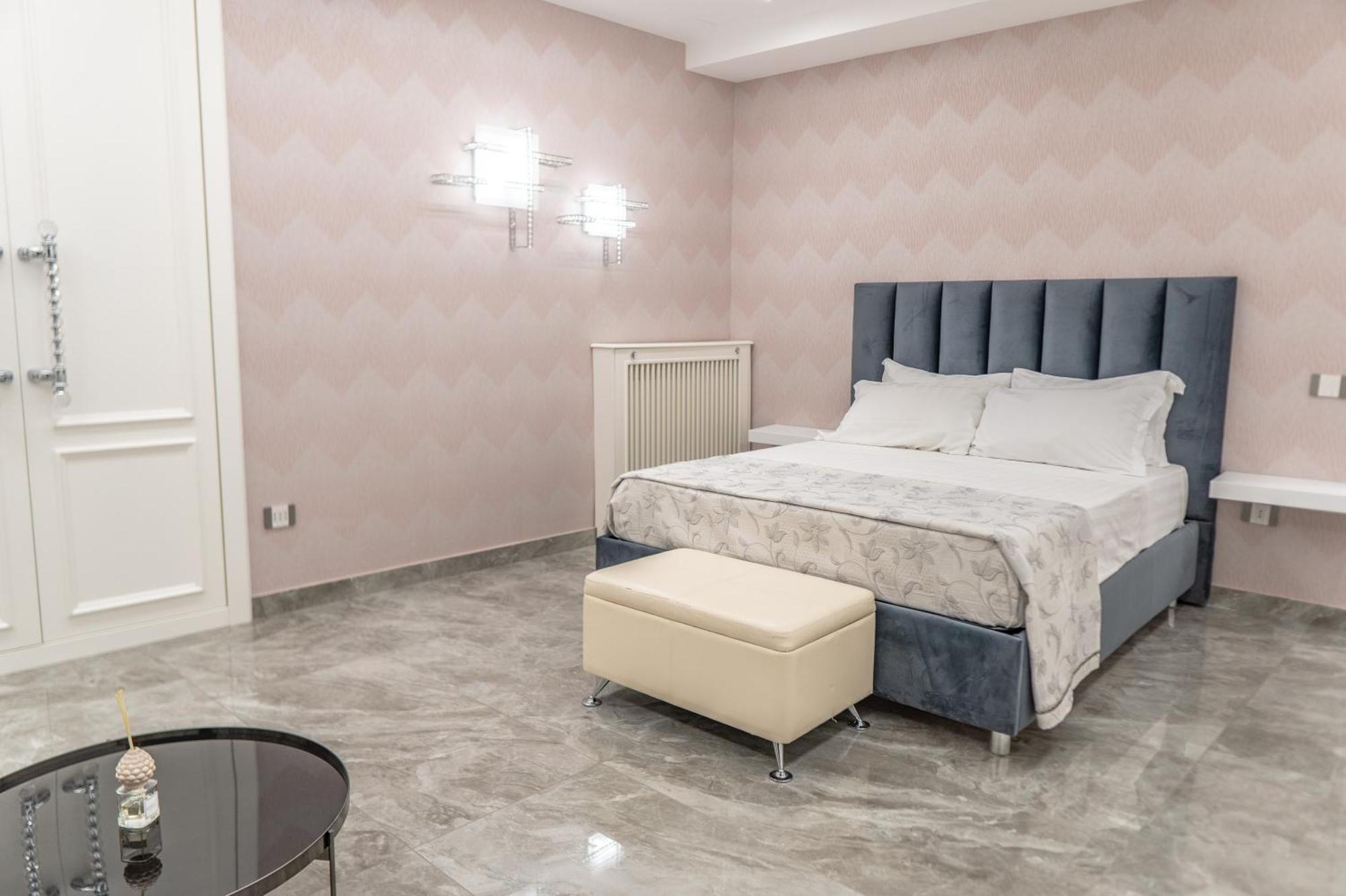 Suite D'Elite Chiaia Naples Exterior photo